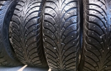 Sava Escimo Stud 82T