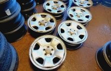 Subaru tērauda diski 