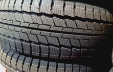 Triangle SnowLink Van LL01 104Q