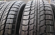 Triangle Snowlink Van  109Q