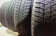 Bridgestone Blizzak WS-80 99H