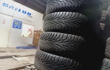 Yokohama Iceguard 102T