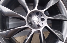 Mercedes Lorinser RS8 bez riepam 