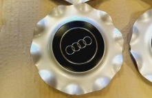 Audi disku centriņš 
